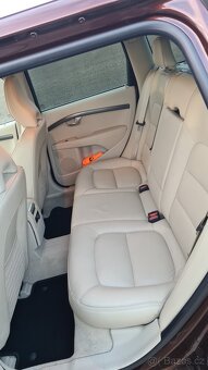 Volvo XC70 D5 AWD 162kW - 12
