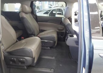 Kia Carnival 2.2-7MÍST-NOVÝ MODEL-NA CESTĚ - 12