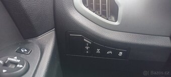 KIA SPORTAGE 2,0 crdi 44100kv - 12
