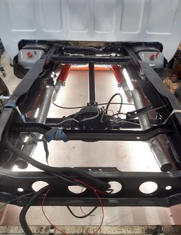 Chevrolet C10 Stepside Shortbox z roku 1986 - 12