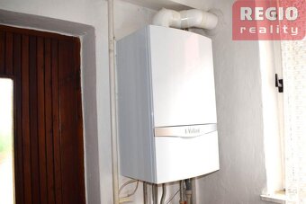 Prodej rodinného domu 3+1 s větší garáži a pozemkem v Havířo - 12