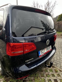 Volkswagen Touran 1.6TDI - kožené sed., tažné, park. senzory - 12