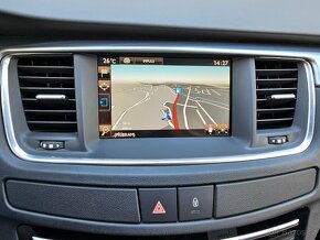 Peugeot 508 SW 2.0 HDi 180 RXH EAT6 - 12