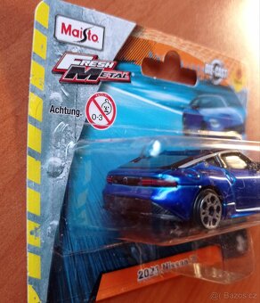 Maisto 1 - 12