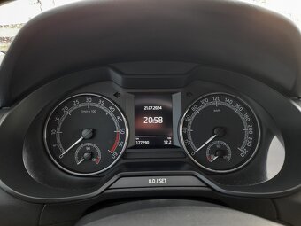Škoda Octavia FACELIFT 1,6 85 KW DPH - 12