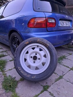 Pirelli R13 + ALU disky - 12