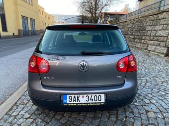Volkswagen Golf V - 12