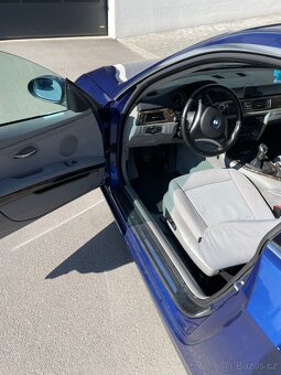 BMW 325d Coupe E92 - 12