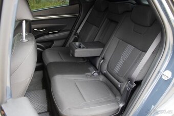 Hyundai Tucson 1.6 CRDi Family - 12