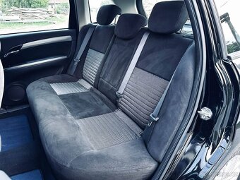 Fiat Croma 1.9 MultiJet Active - 12