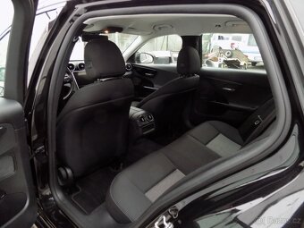 Mercedes-Benz Třídy C C 200d/NAVI/LED-Performance/ - 12