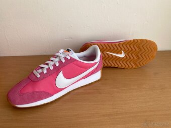 Nike Pacific pinsicle/white - 12