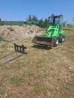 Avant 635 kolový nakladač 4x4, teleskop - 12