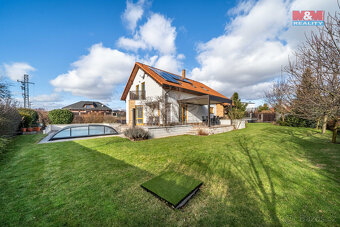 Prodej rodinného domu, 194 m², Hostivice, ul. Kutnauerova - 12