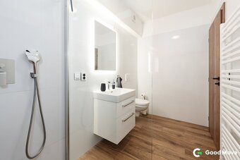 Prodej luxusního mezonetový bytu 3+KK s terasou a parkováním - 12