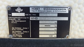 Karavan HOBBY 400 včetně předstanu - 12