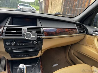 BMW X5 e70 40d xDrive náhradní díly nebo oprava top výbava. - 12