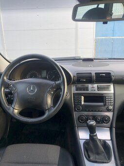 MERCEDES-BENZ C 200 CDI 203 K / w203  110Kw - 12