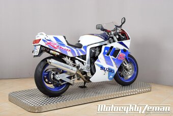 Suzuki GSX-R 1100 1992 - 12