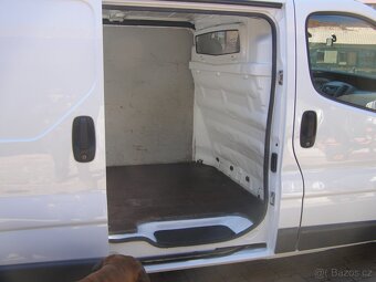 Vivaro 1.9DCI 60kw 117000km 1 majitel po STK - 12