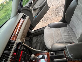 Audi A6 allroad 2.5 T.D.I - 12