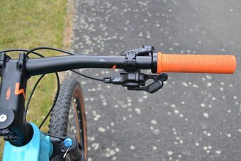 Cube Reaction C:62 Race Petrol (XL) 10.6 kg Top Stav - 12
