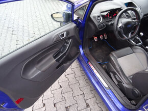 Ford Fiesta ST - 12