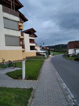 Prodej bytu 1+kk, 42 m2  s garáží . - 12