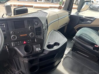Mercedes-Benz ACTROS 1843 BDF AUTOMAT EURO VI Dhollandia DHS - 12