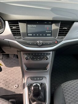 Opel Astra 1.4 T 92kW Tempomat Serviska - 12