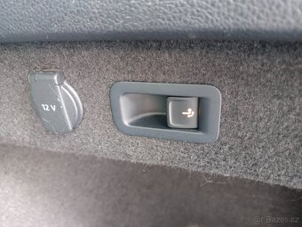 VW Passat B8 Variant Highline 2.0TDI 140kW Webasto Tažné ACC - 12