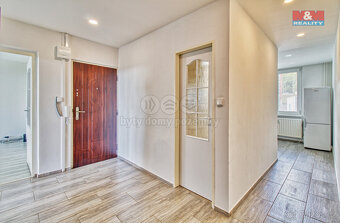 Prodej bytu 2+1, 61 m², Chomutov, ul. Borová - 12