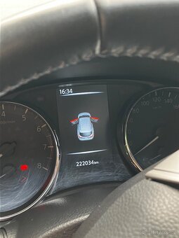 Nissan Qashqai - 12