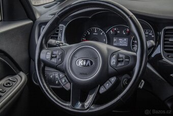 Kia Carens 1.7 CRDi 141k Gold A7 - 12