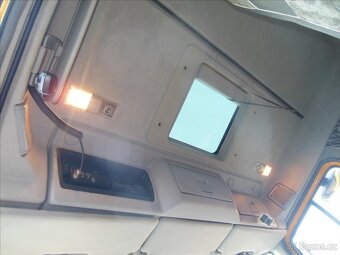 Renault Premium T450.26 DXi, 6x4, Reta - 12