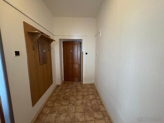 Pronájem bytu Uhlířské Janovice, 3+KK - 12