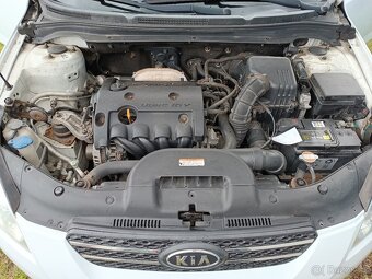 Prodám Kia Cee'd 1,6 benzín 93kW - 12