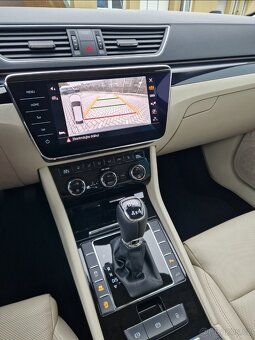 Škoda Superb Combi 2.0TDI L&K 4x4 DSG Webasto CANTON 2017 - 12