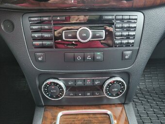 MB GLK 350CDi 4Matic PANORAMA KAMERA TAŽNÉ - 12