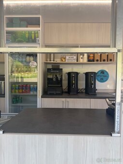 Pojízdný stánek (food truck, stánek se zmrzlinou) - 12