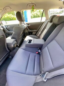 Honda Accord Tourer 8g 2.2 i-DTEC, 2012 facelift verze - 12