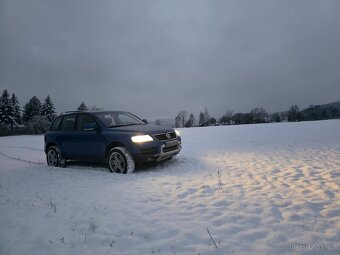 Volkswagen Touareg 2.5 TDI 128 kW – předfacelift (2004) - 12