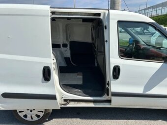 Fiat Doblo Cargo CNG - 12