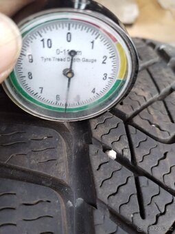 225/50/18 zimni pneu CONTI a PIRELLI 225/50 R18 - 12
