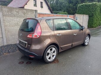Benzínový Renault Scenic 1.4 Tce 2010 - 12