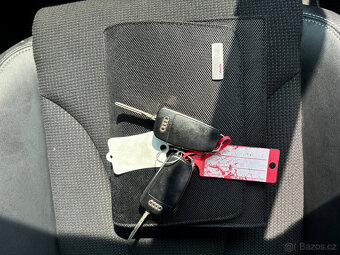 Audi TT, 1,8 TSFI, 118 kW, S-line - 12