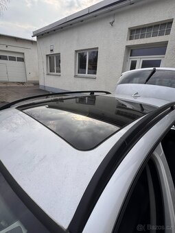 BMW E91 NA OPRAVU/NÁHRADNÍ DÍLY - 12