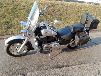 Suzuki VL1500 Intruder - 12