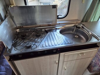 Prodám Karavan KNAUS - 12