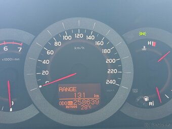 Toyota RAV4 2,2 110kW,4X4,PŮVOD ČR - 12
